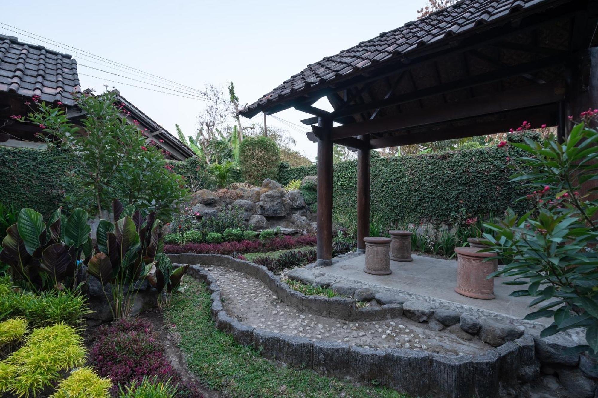 Super Oyo 1778 Omah Duwet Hotell Beran Kidul Exteriör bild