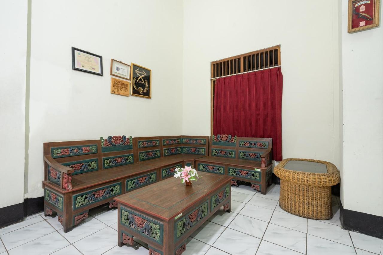 Super Oyo 1778 Omah Duwet Hotell Beran Kidul Exteriör bild